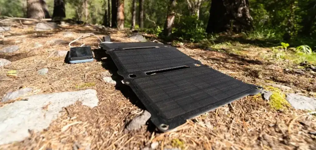 Folding Solar Panels: Benefits & Costs 2025